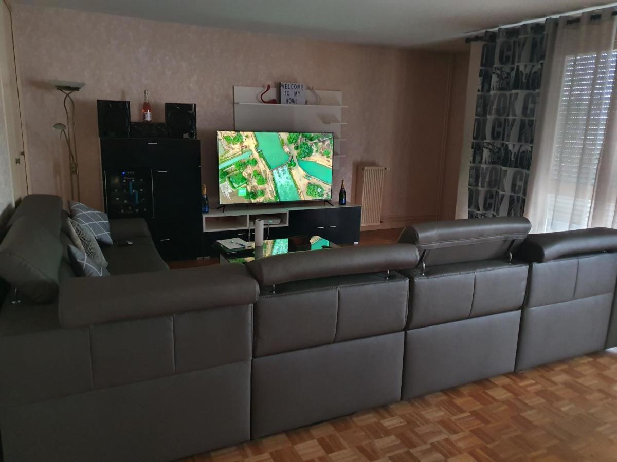 Dans Grand Appart De 113M2 Proche Paris Creil Exterior foto